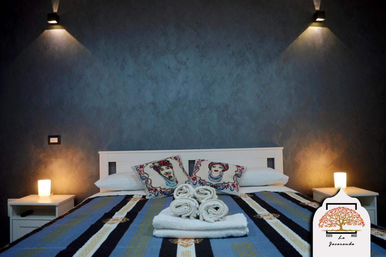 La Jacaranda Hotel Taormina Bagian luar foto